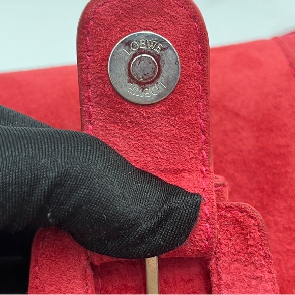 Loewe Vintage Shoulder Bag - Picture 6 of 7